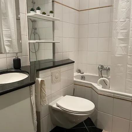 Private Zimmer Am Alex Habitación en casa particular *